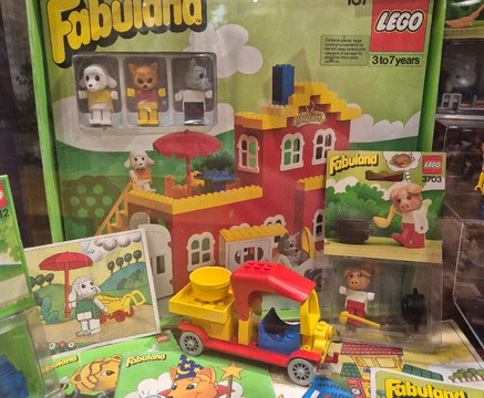 Museum van de Twintigste Eeuw-霍伦必去景点