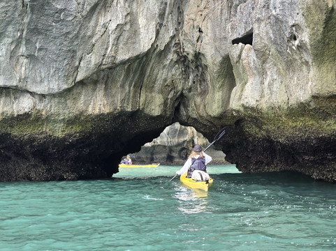Cat Ba Kayak Adventures-下龙湾必去景点