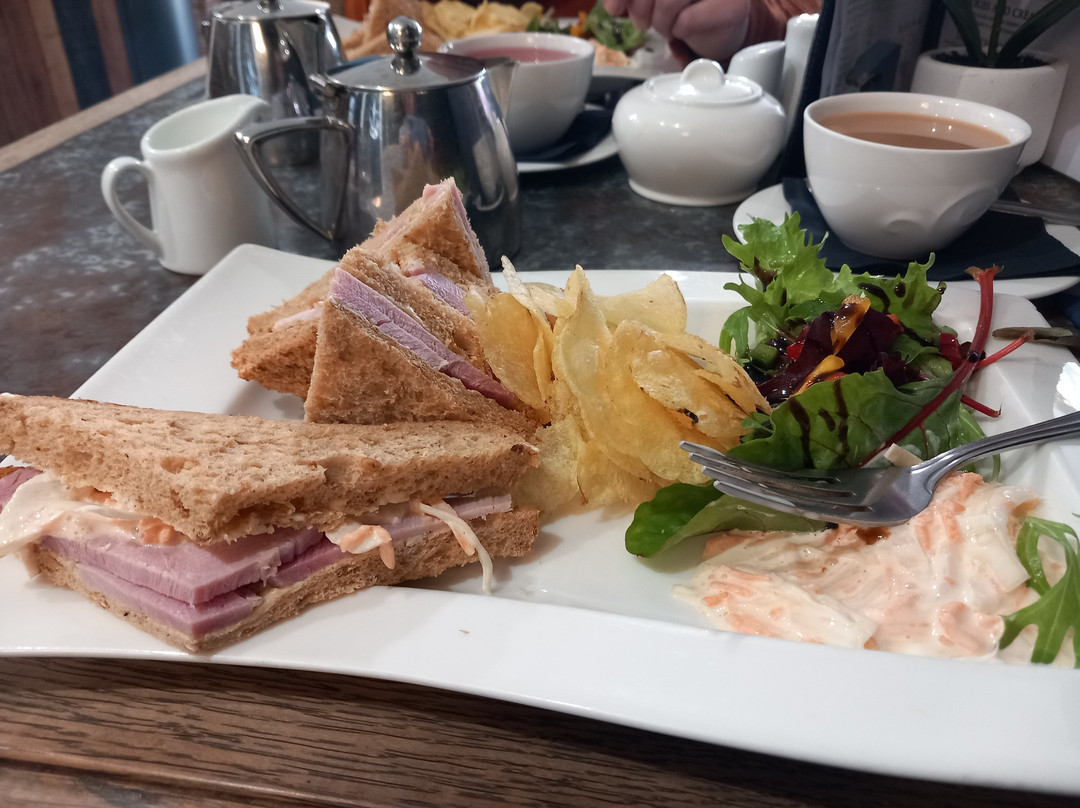 Utopia Windermere Cafe Bar