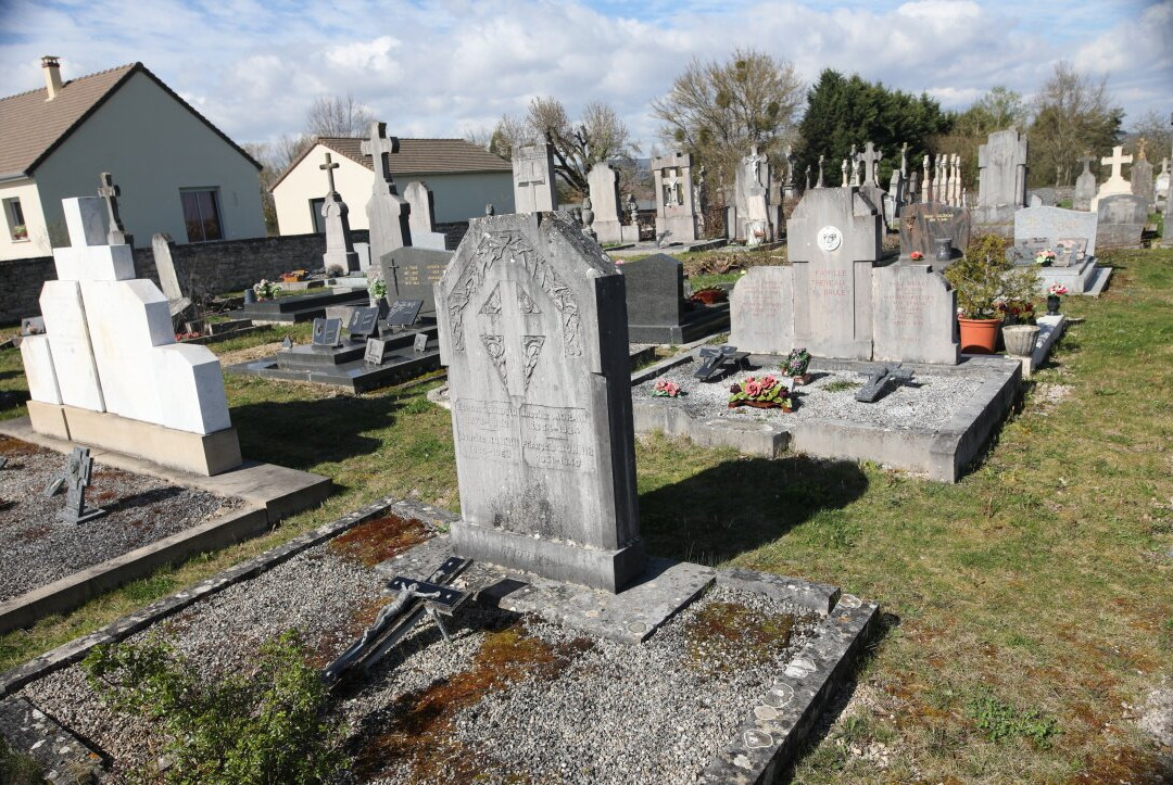 Cimetière de Chaudenay-Chaudenay必去景点