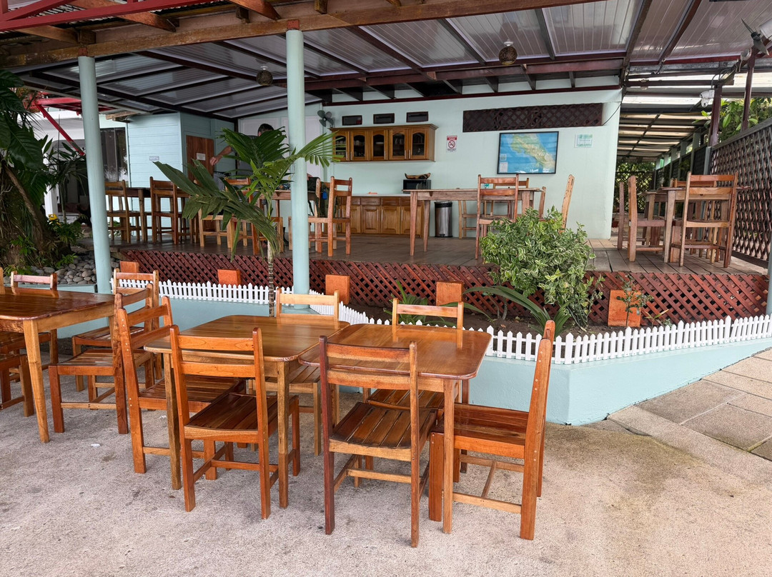 玛尔贝拉民宿主图