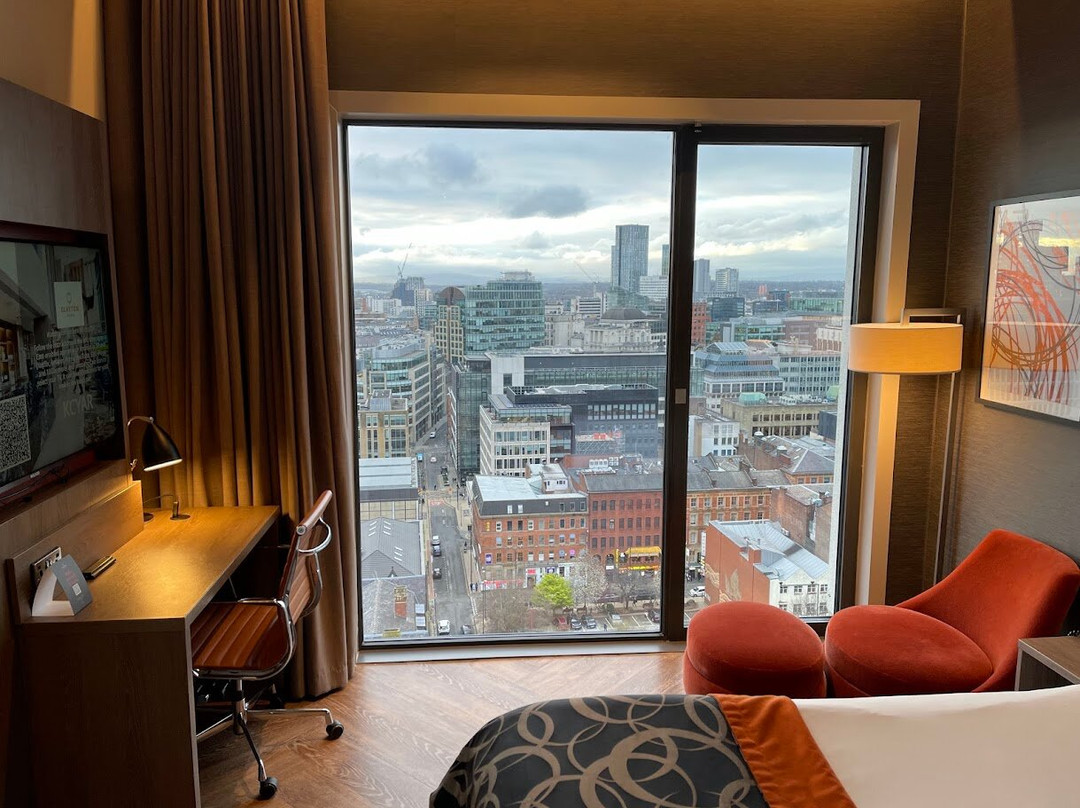 曼彻斯特中心克莱顿酒店主图