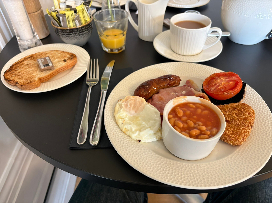 伊斯特汉普斯特德公园酒店主图