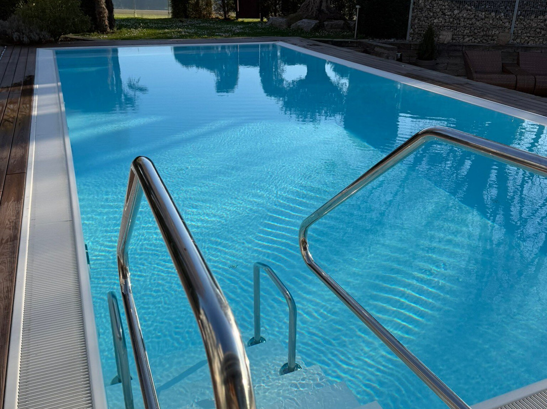 阿德勒西酒店主图