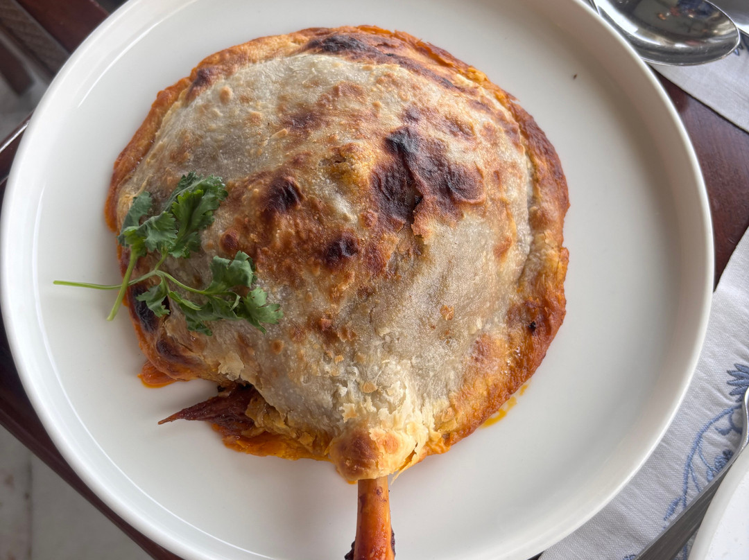 泰基湖宫酒店主图