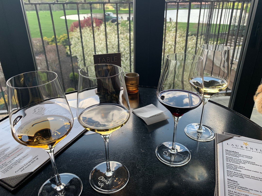 Laurentia Vineyard and Winery-Madison必去景点