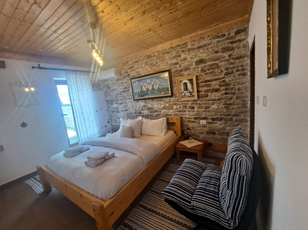 "Villa 70" Guesthouse