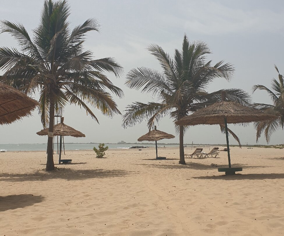 Sunbeach Hotel and Resort主图