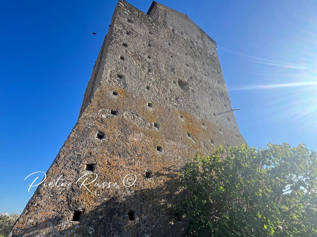 Torre della Limara-Marina di Strongoli必去景点