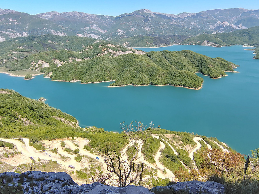Lake Bovilla-Tirana County必去景点