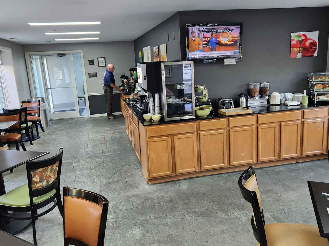 凯艺酒店-近克罗斯维尔坎伯兰山州立公园主图