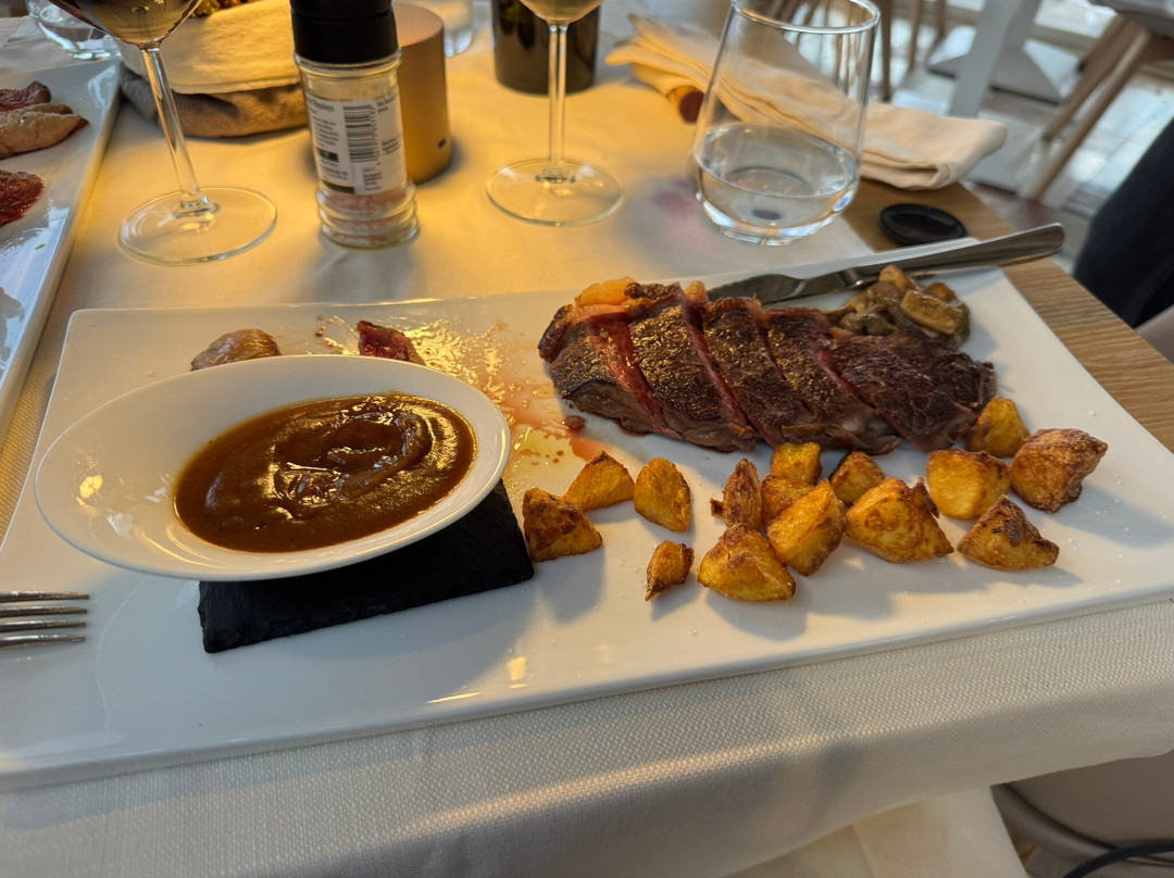 Estro Restaurant Presso Aquae Sinis
