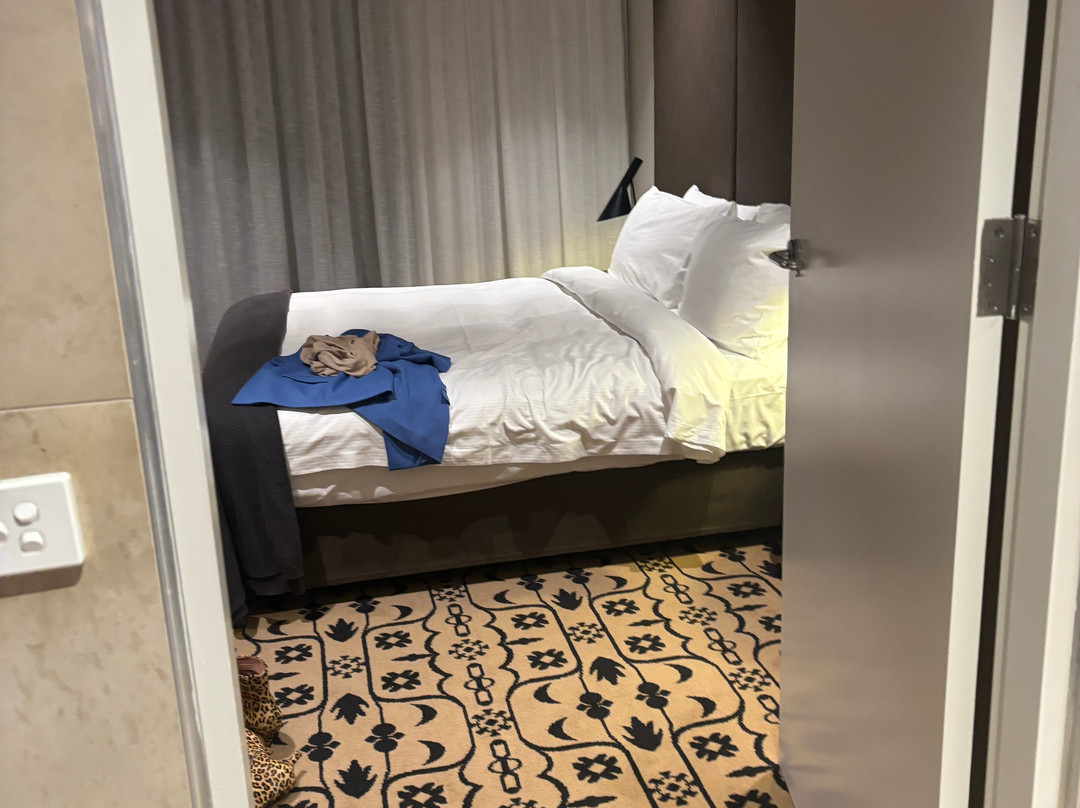 公园套房101家酒店主图