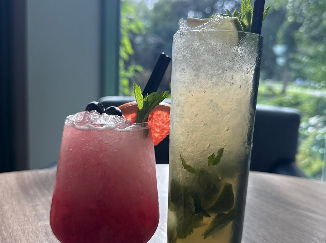 德威尔柯茨窝尔山水上乐园酒店主图