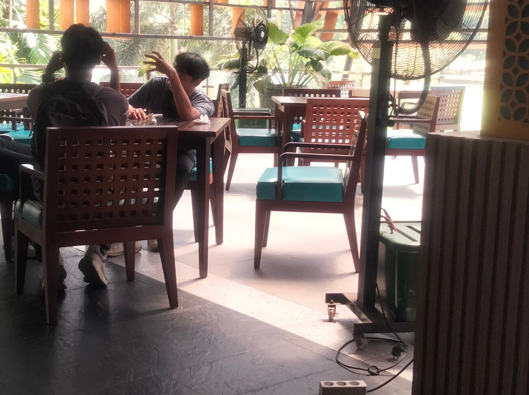 喀拉喀托皇家酒店主图