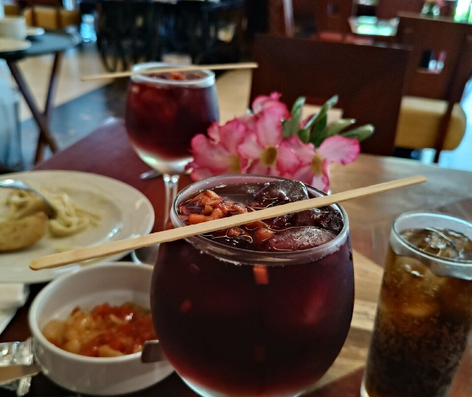 帝国世界宫殿酒店主图