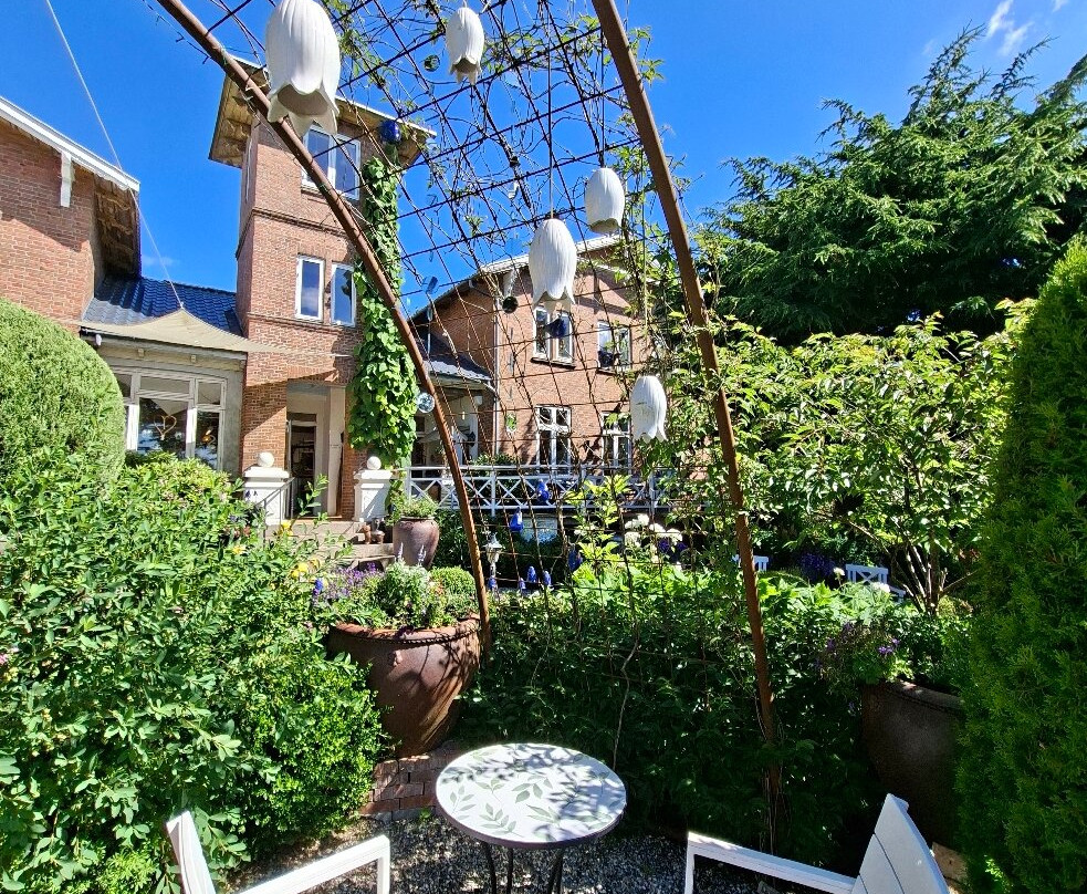 Kræmmerhuset kunsthåndværk-罗纳必去景点