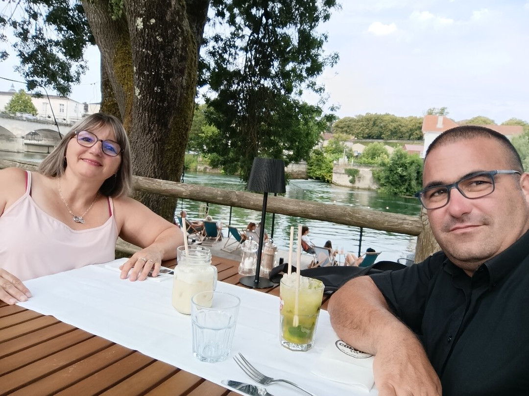 Les Copains D'abord