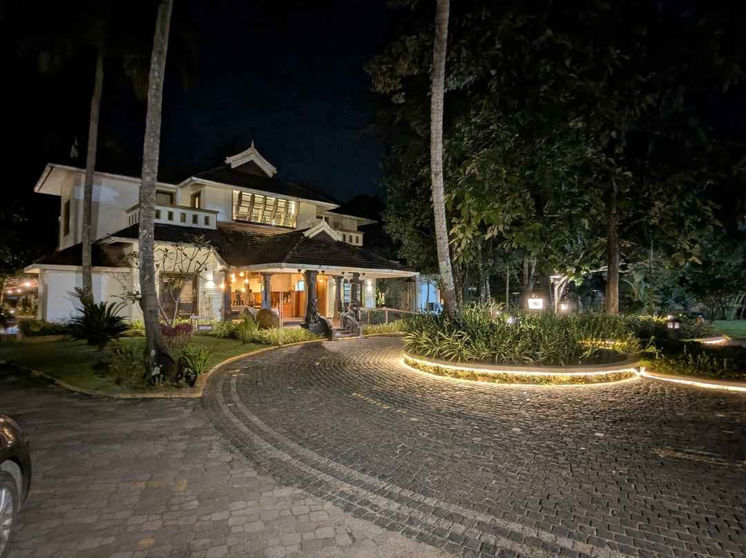 世界后水酒店主图