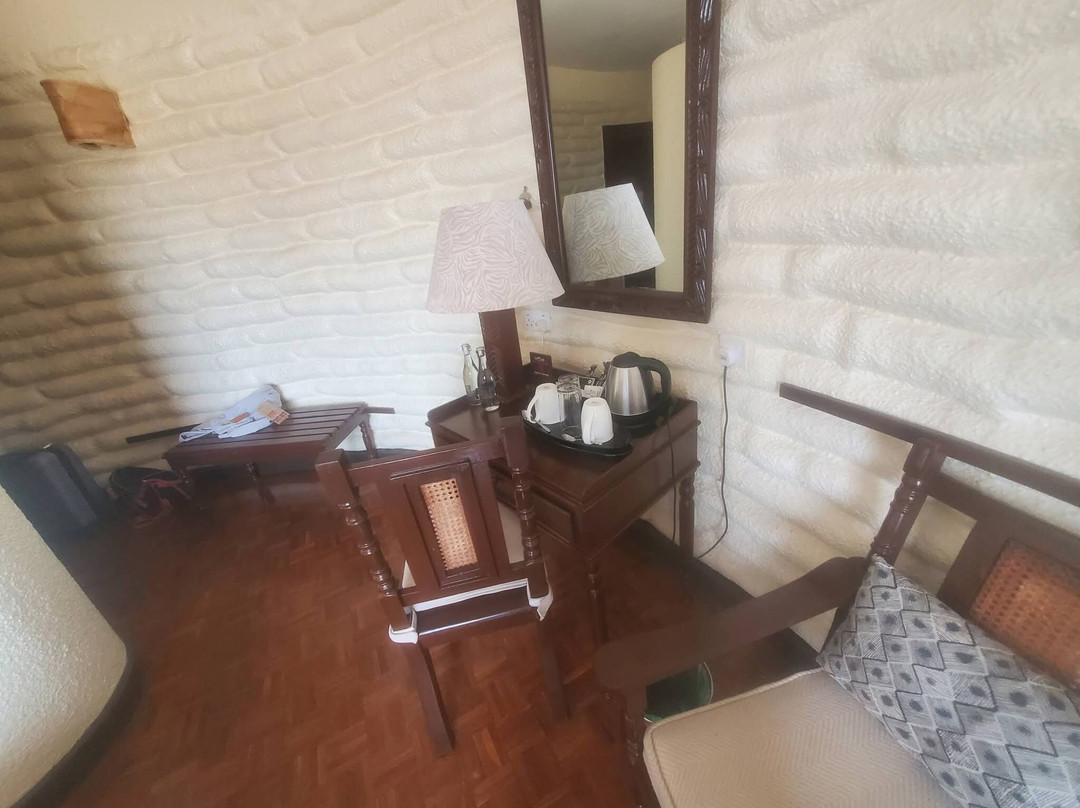 萨尔特利克野生动物园小屋主图