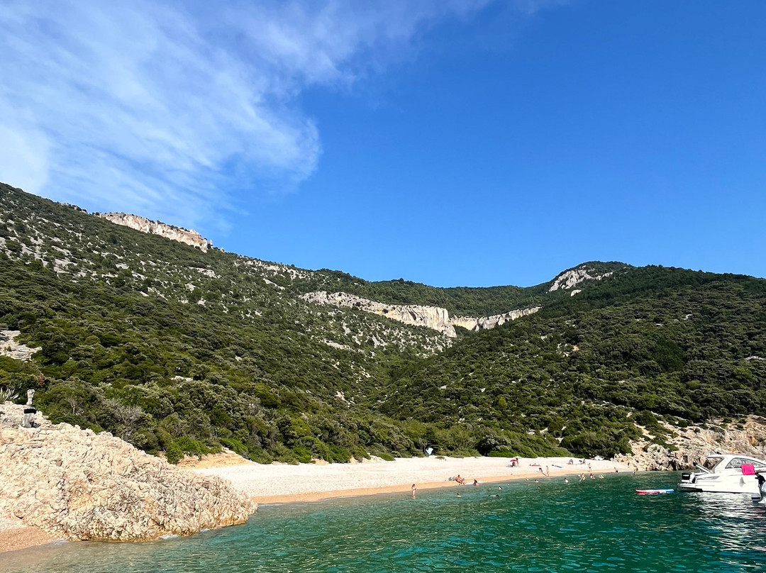 Plaža Sv. Ivan-Cres Island必去景点