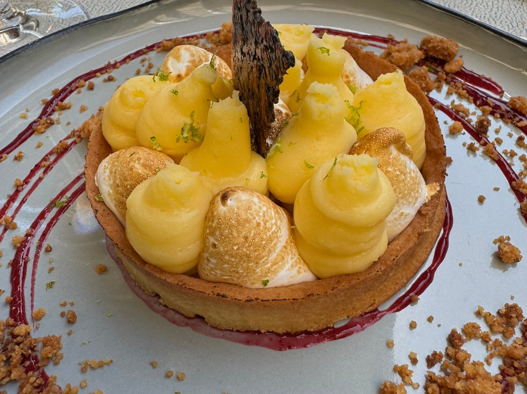 Hotel Restaurant Le Bardiere主图