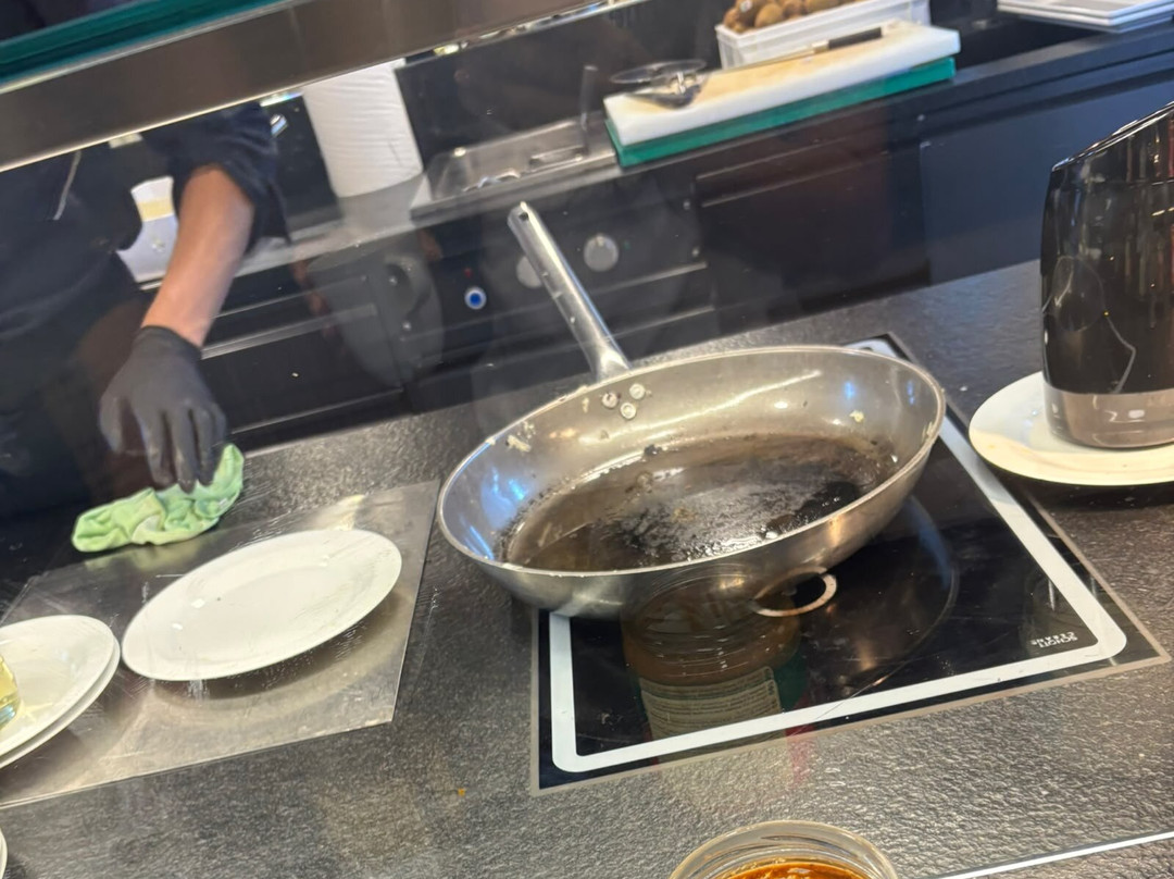 卢纳瑞思康体度假酒店主图