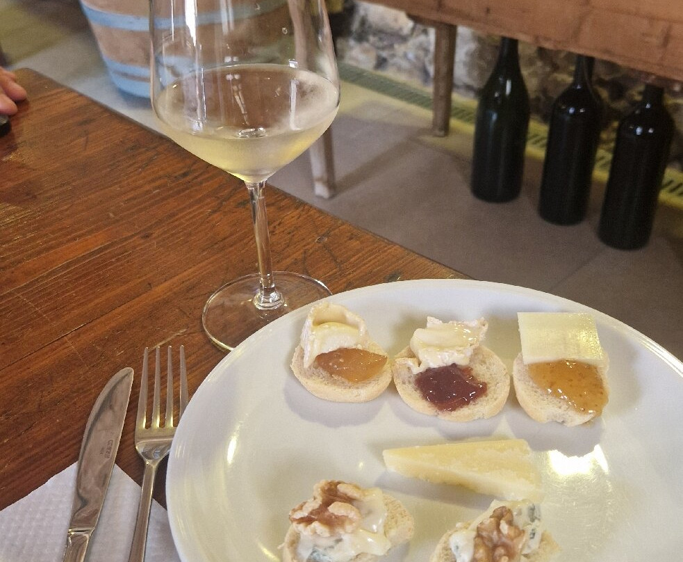 Tenuta Riccardi - Vini dal 1912-Santa Maria della Versa必去景点
