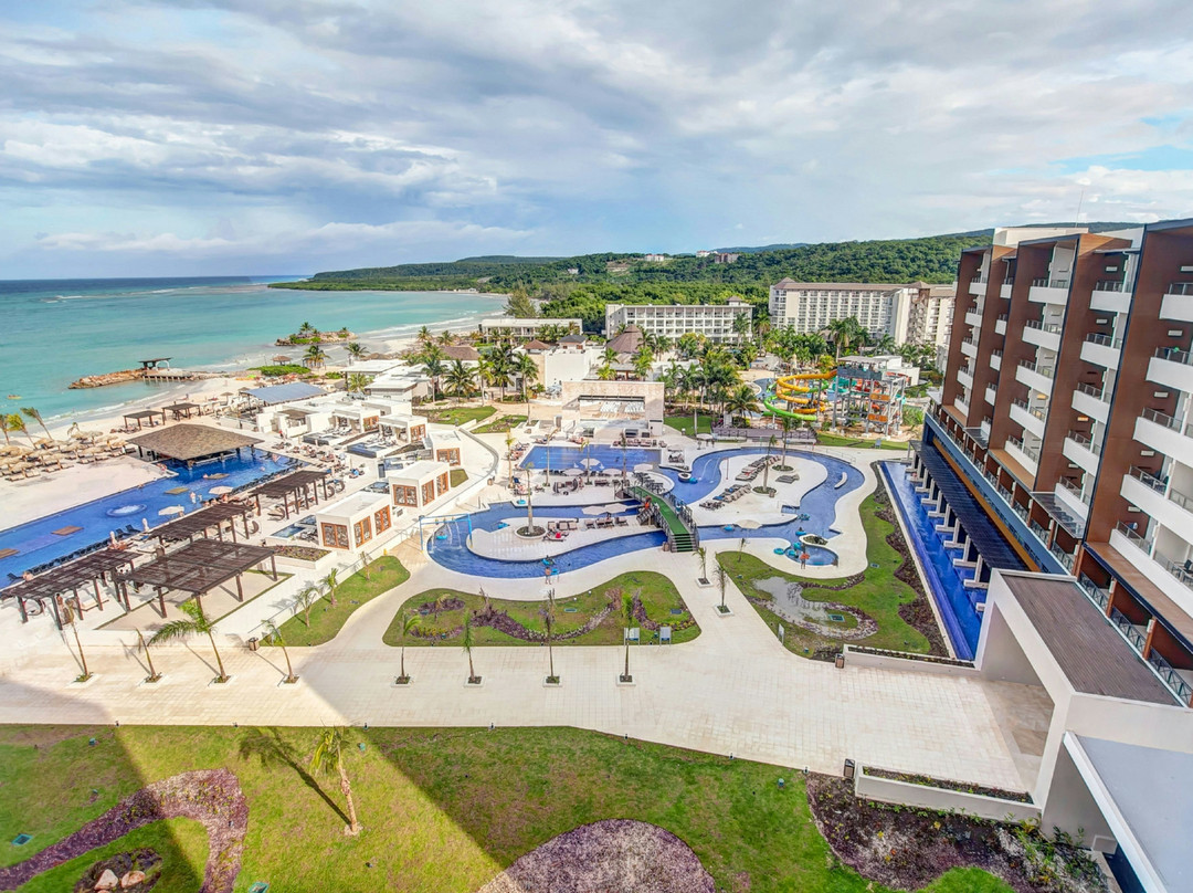 法尔茅斯酒店住宿-Royalton Blue Waters, An Autograph Collection All-Inclusive Resort