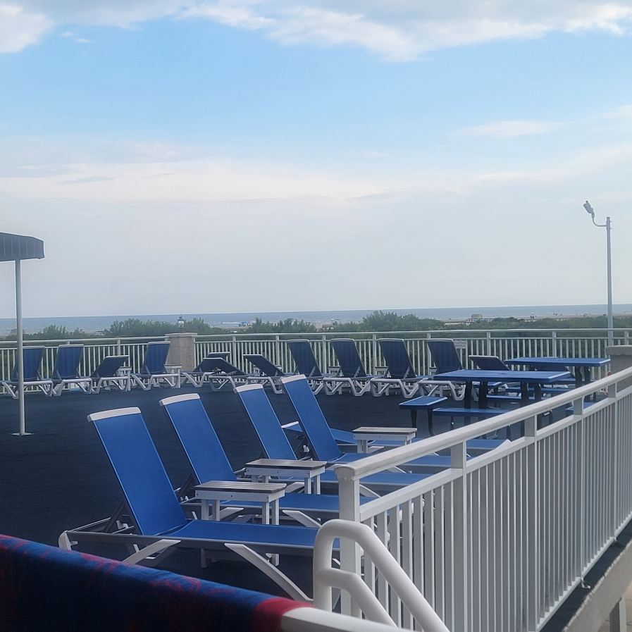 阿尔玛达海滨酒店-旅行者