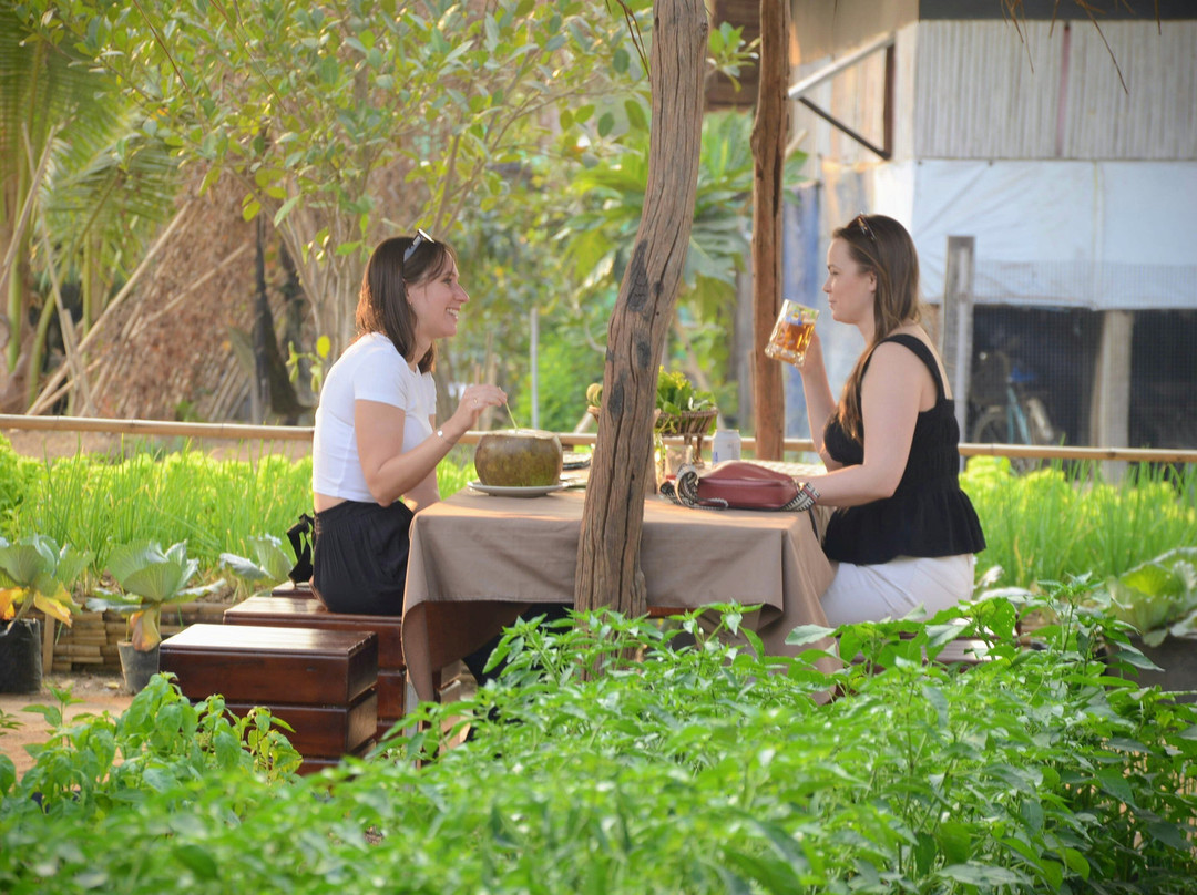 Daily Kitchen Farm Experience