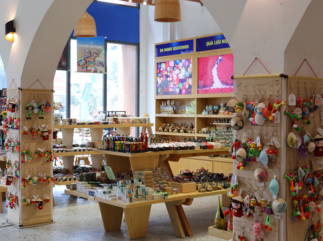 Vigift - Gift & Specialty Shop in Da Nang-Son Tra Peninsula必去景点