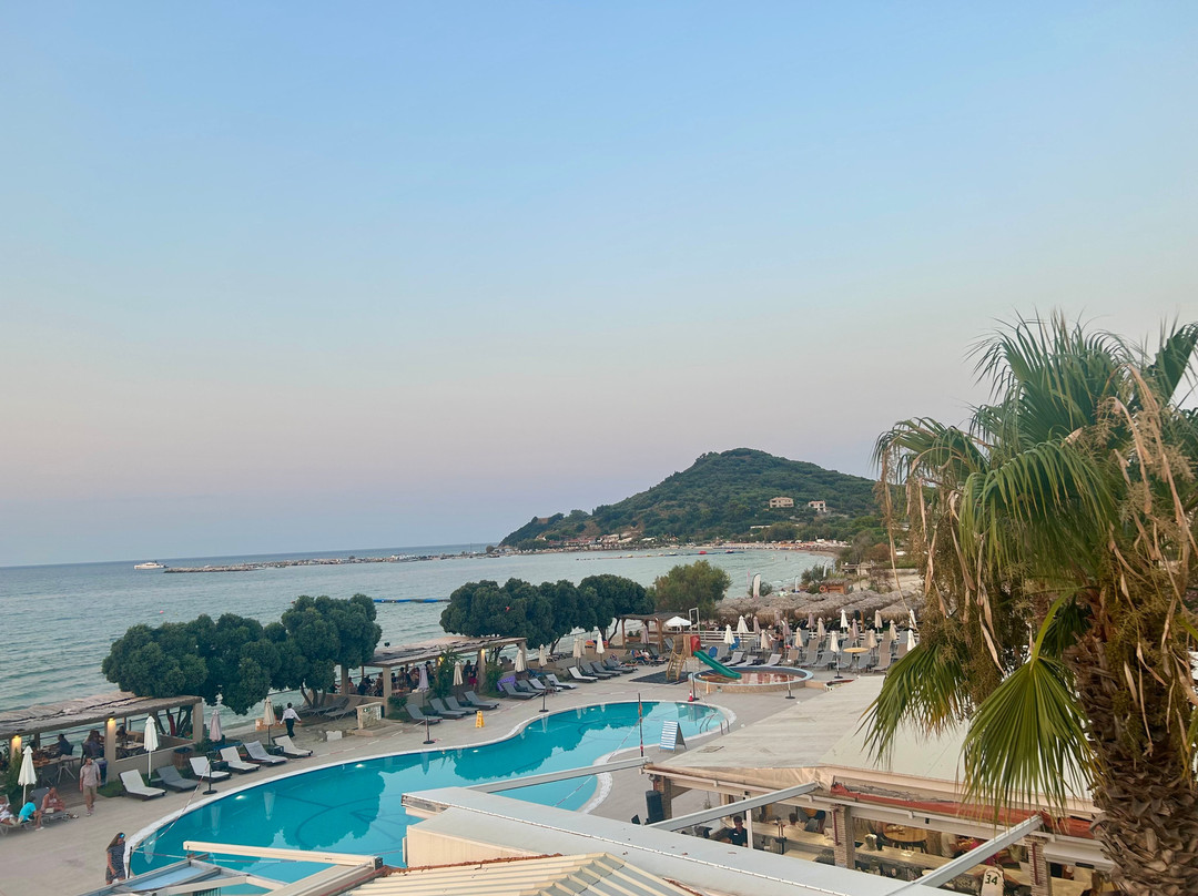 阿里卡纳斯海滩大酒店Zante Plaza主图