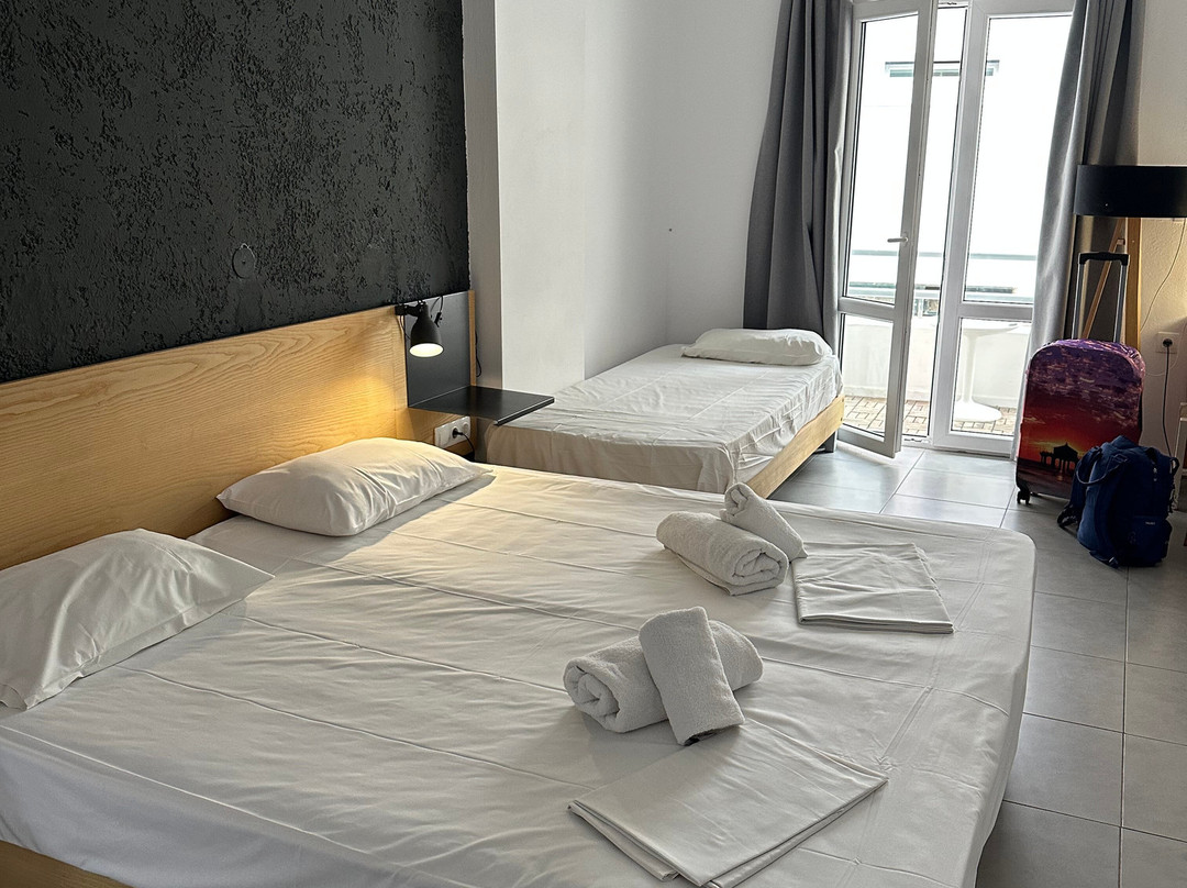 Azure Mare Hotel主图