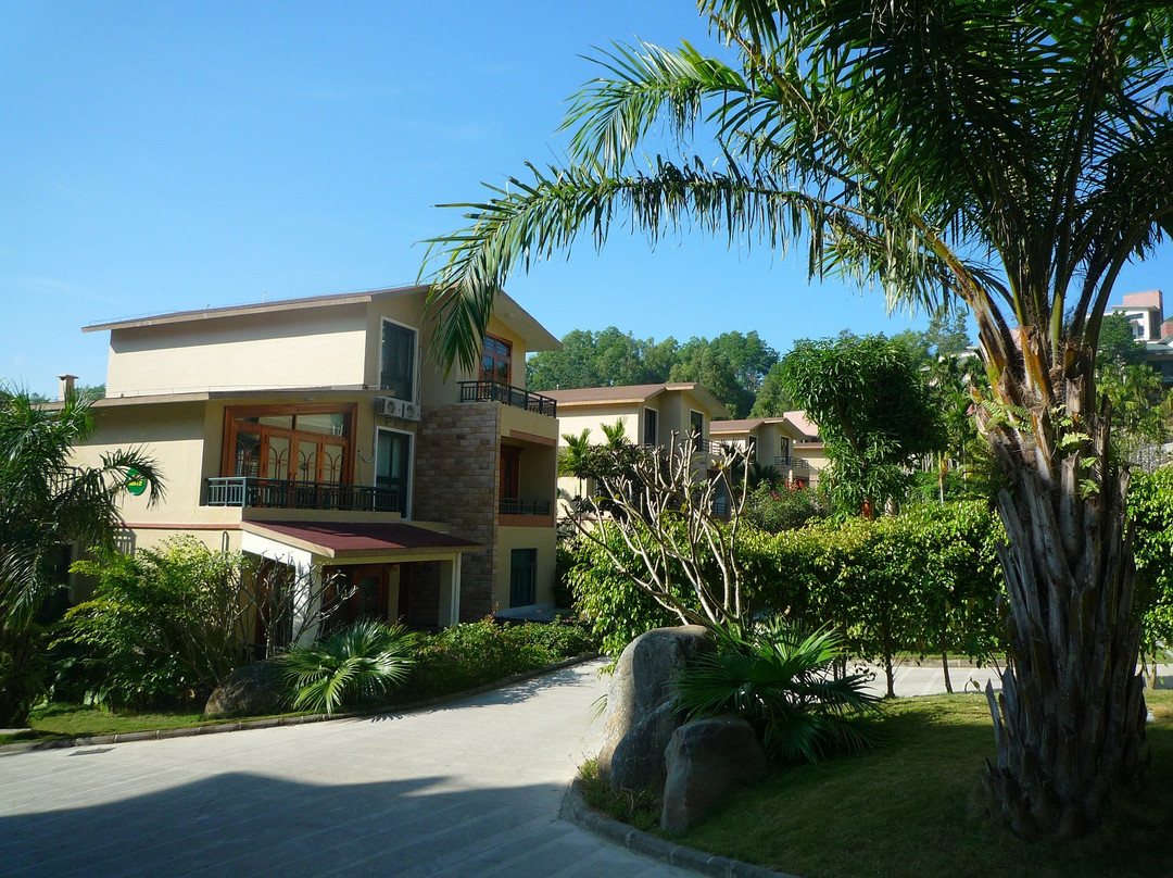 翡翠谷生态度假山庄主图