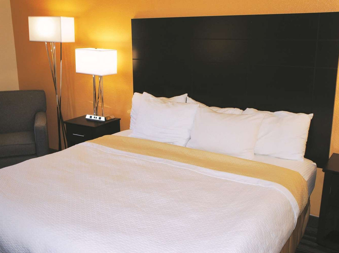 La Quinta Inn by Wyndham Lincoln