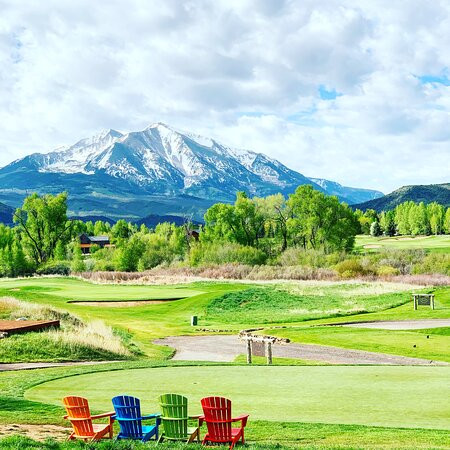 Golf at River Valley Ranch-卡本代尔必去景点