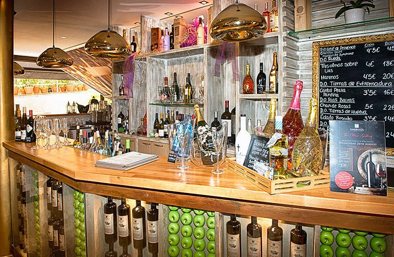 Ambrosia Mercado Gourmet-马贝拉必去景点