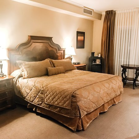 Hotel Brossard主图