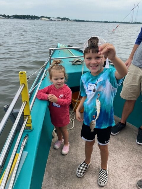 Family Fishing Adventures-安纳波利斯必去景点