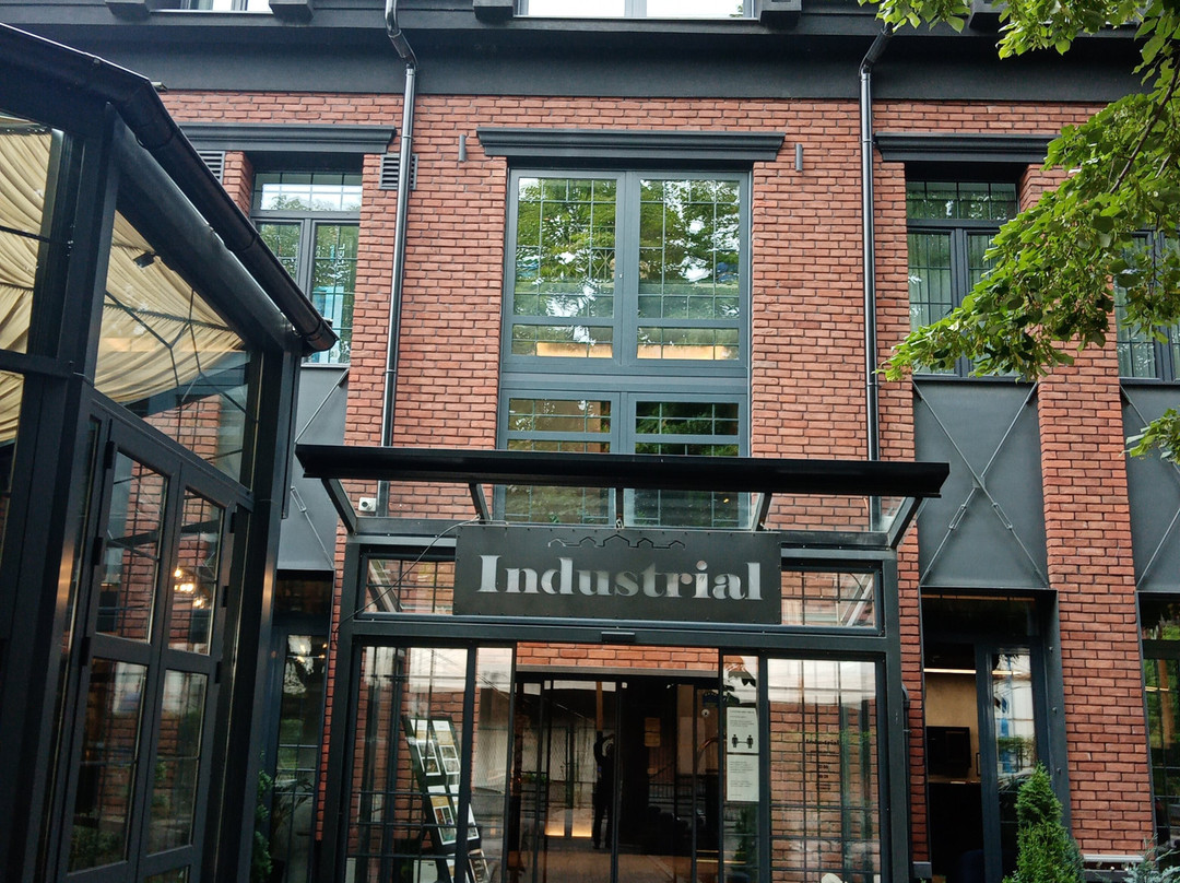 工业 1853 号酒店