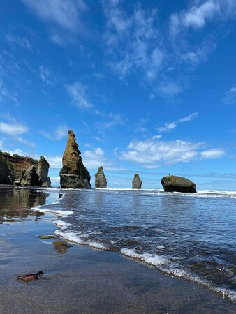 Three Sisters And The Elephant Rock景点图片