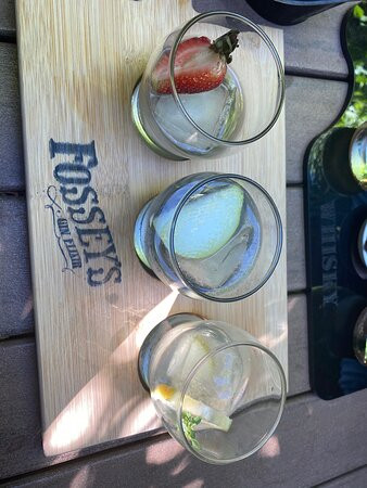 Fossey's Ginporium and Whisky Distillery景点图片
