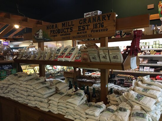 Betty's Country Store-海伦必去景点