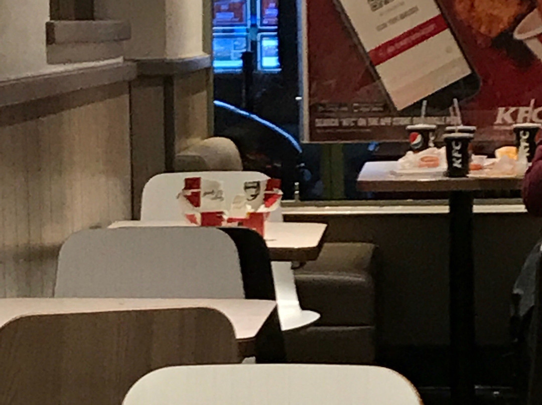 KFC Exeter主图