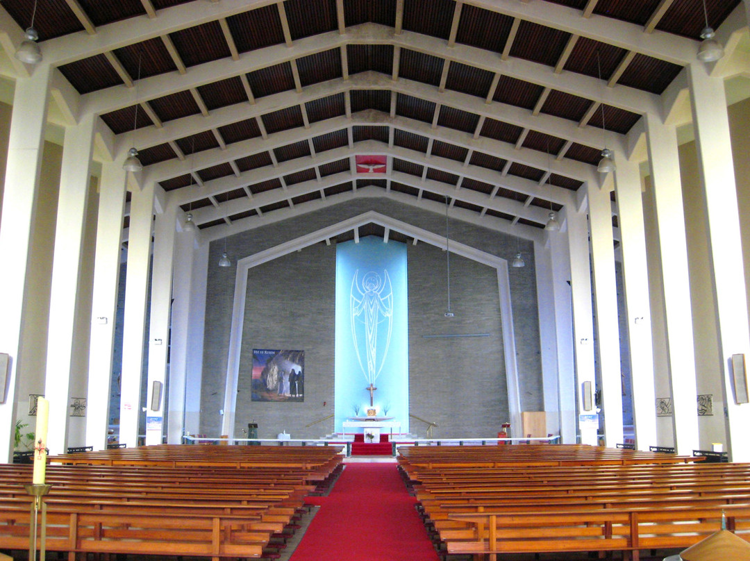 Blackrock旅游景点-Church of the Guardian Angels