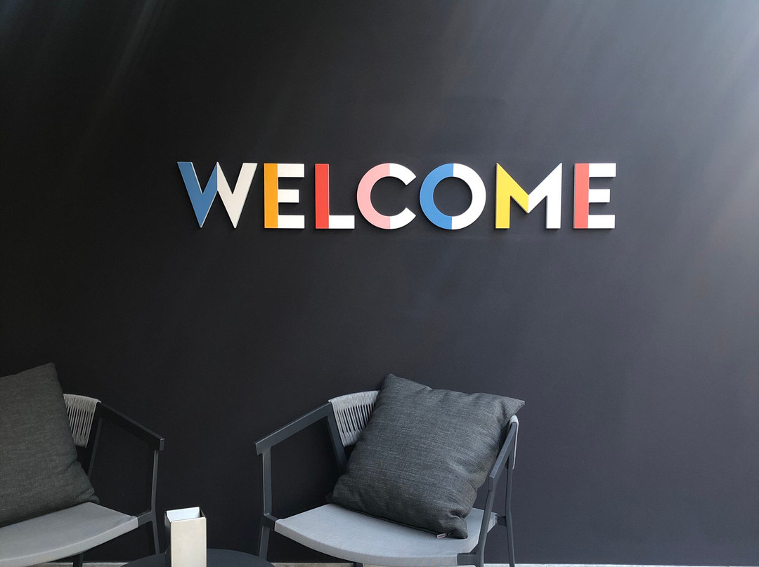 Demo Hotel Design Emotion主图