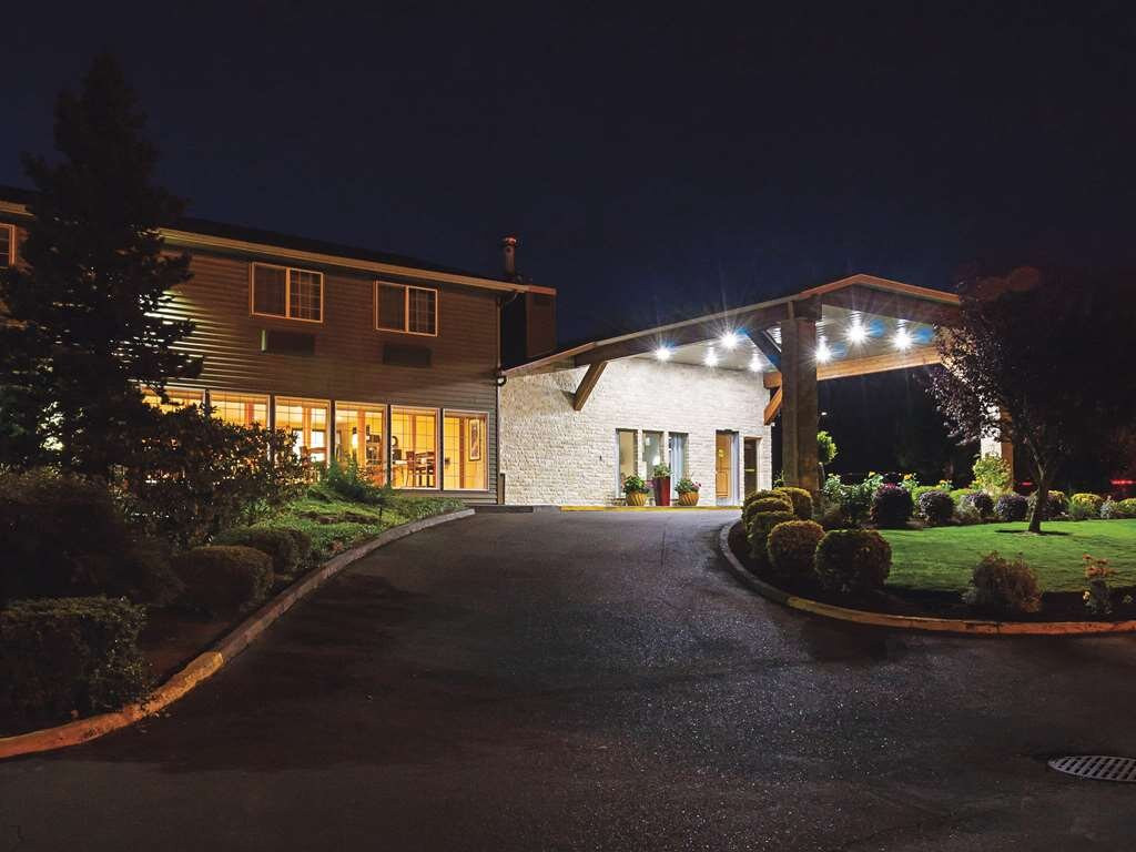 Saint Paul酒店住宿-伍德伯恩拉昆塔套房酒店