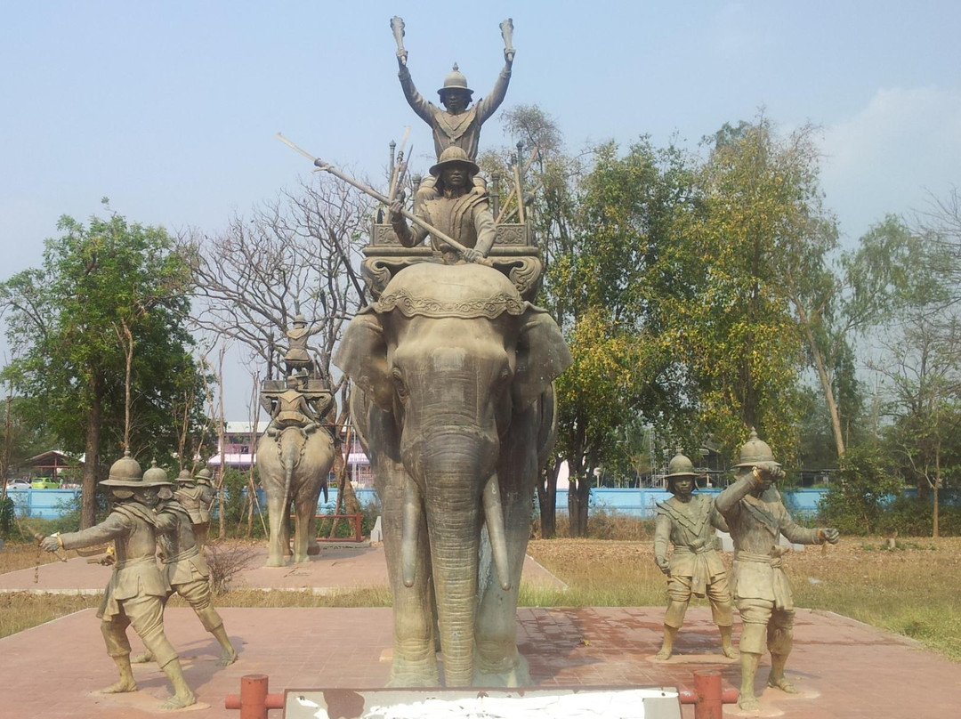 War Elephants Monument-大城必去景点