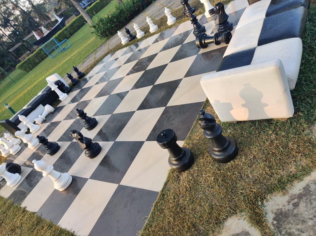 果阿皇家兰花海滩度假村主图